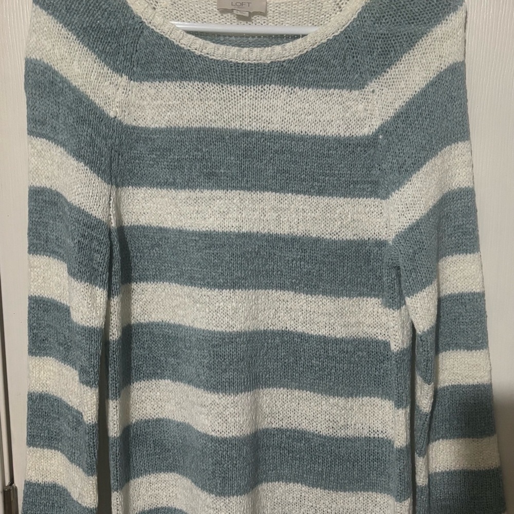LOFT Women's Sweater - Blue and Cream Stripes